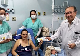 Farmacêutica EMS realiza doação de kits para recém-nascidos da Santa Casa de Jales